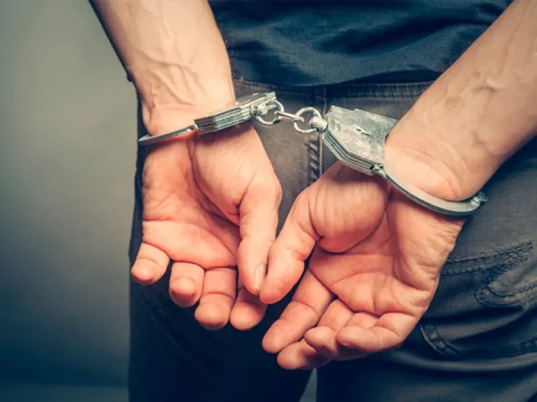 e9a97b563e184ffcc705fea58682239c